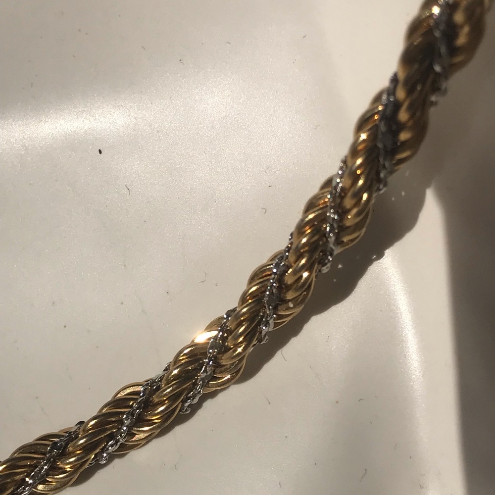 14k Gold Rope necklace - Picture 2 of 5